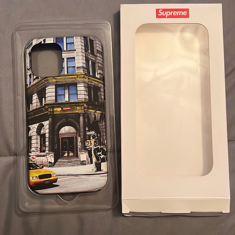 Supreme 12 Pro Max Case